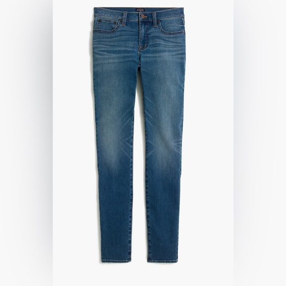 J. Crew Denim - J. CREW Stretch Women’s   8” 1/2  Low - Rise  Medium Wash Blue Jeans Size 28 R